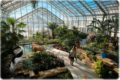 Lauritzen Gardens