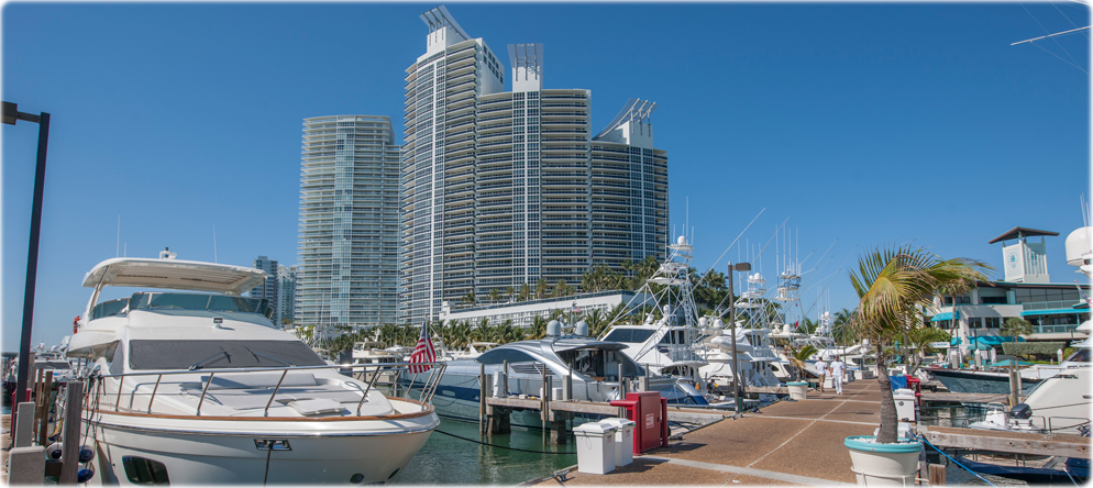 Marina docks