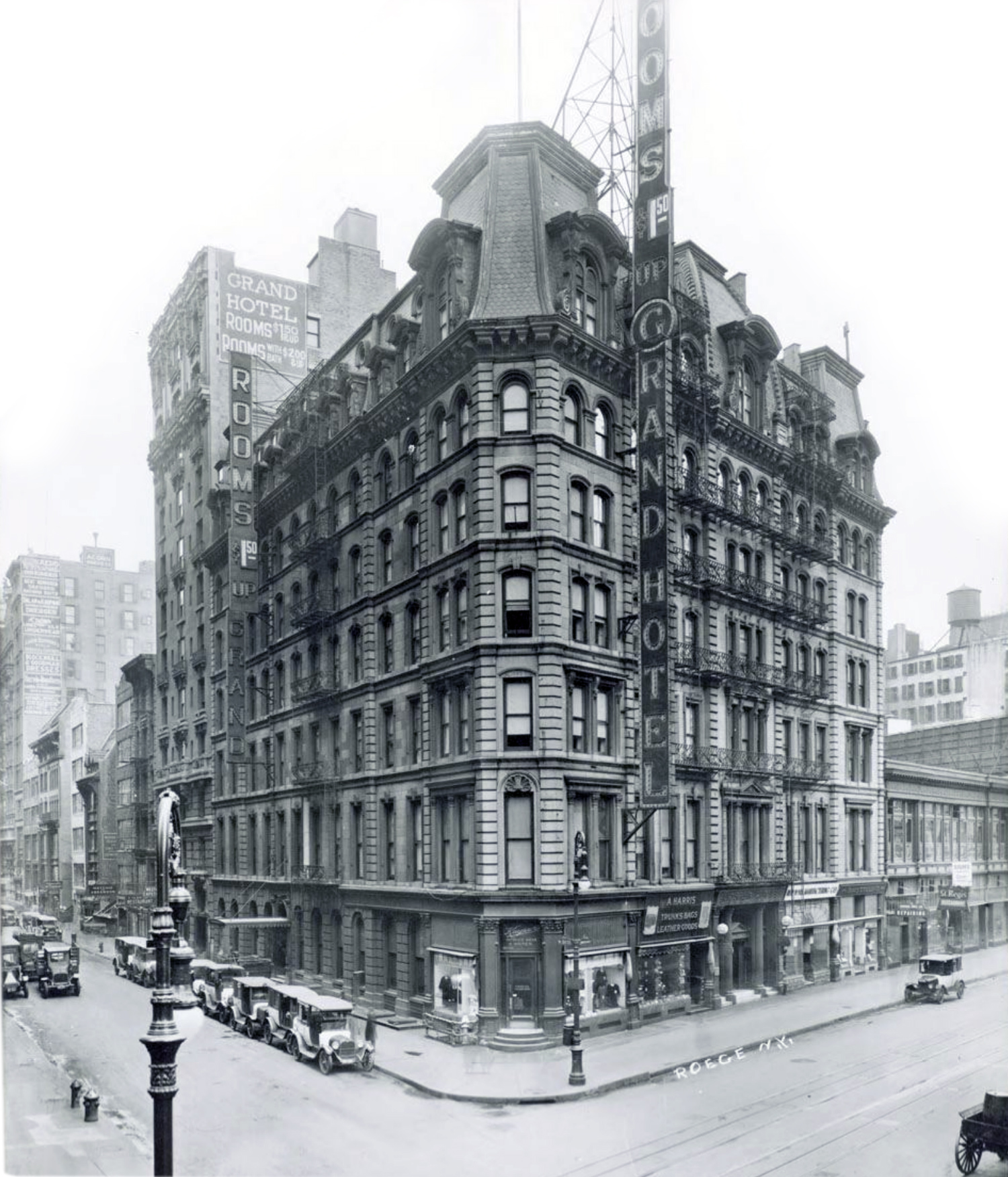Grand Hotel Broadway