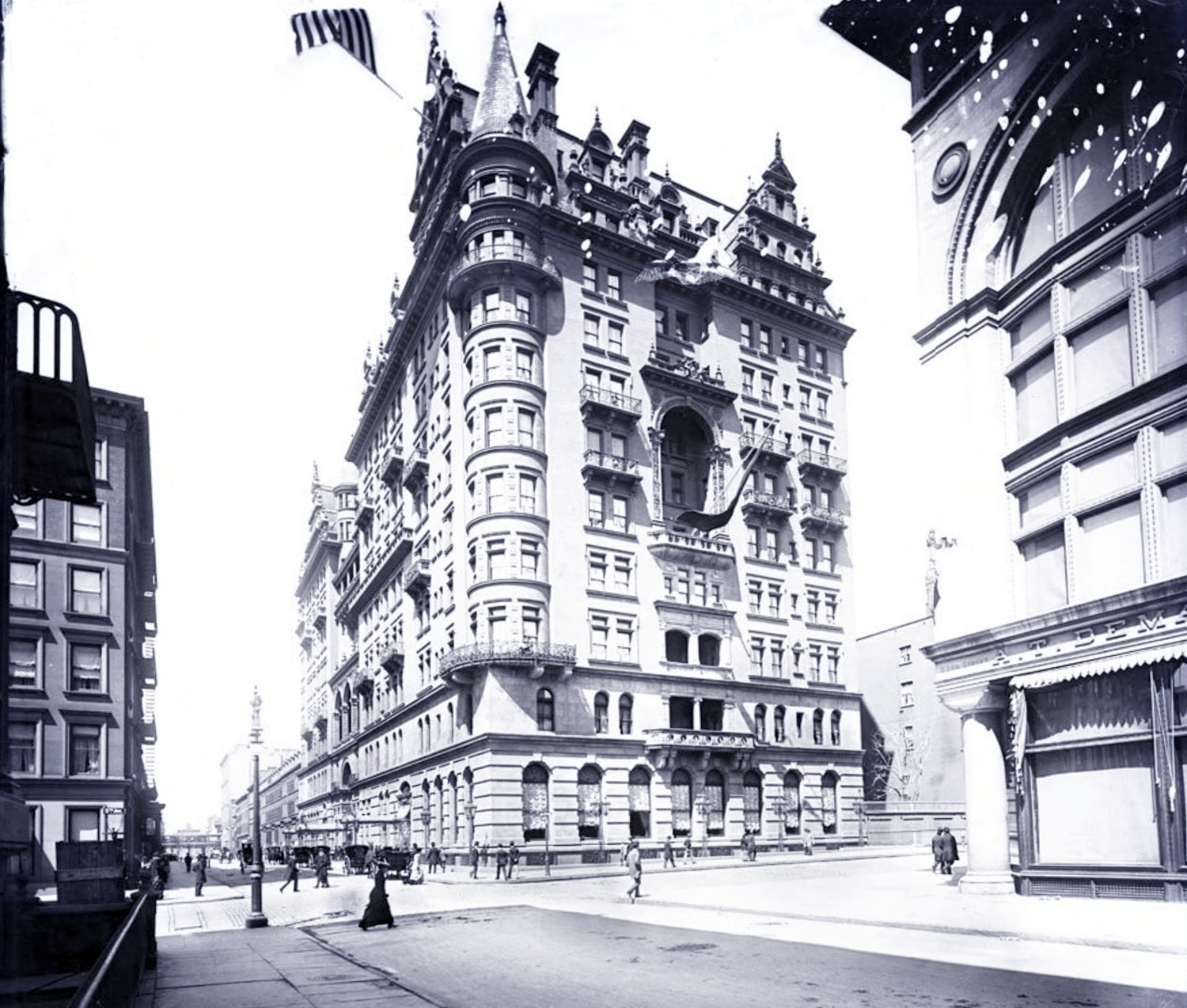 Waldorf Hotel