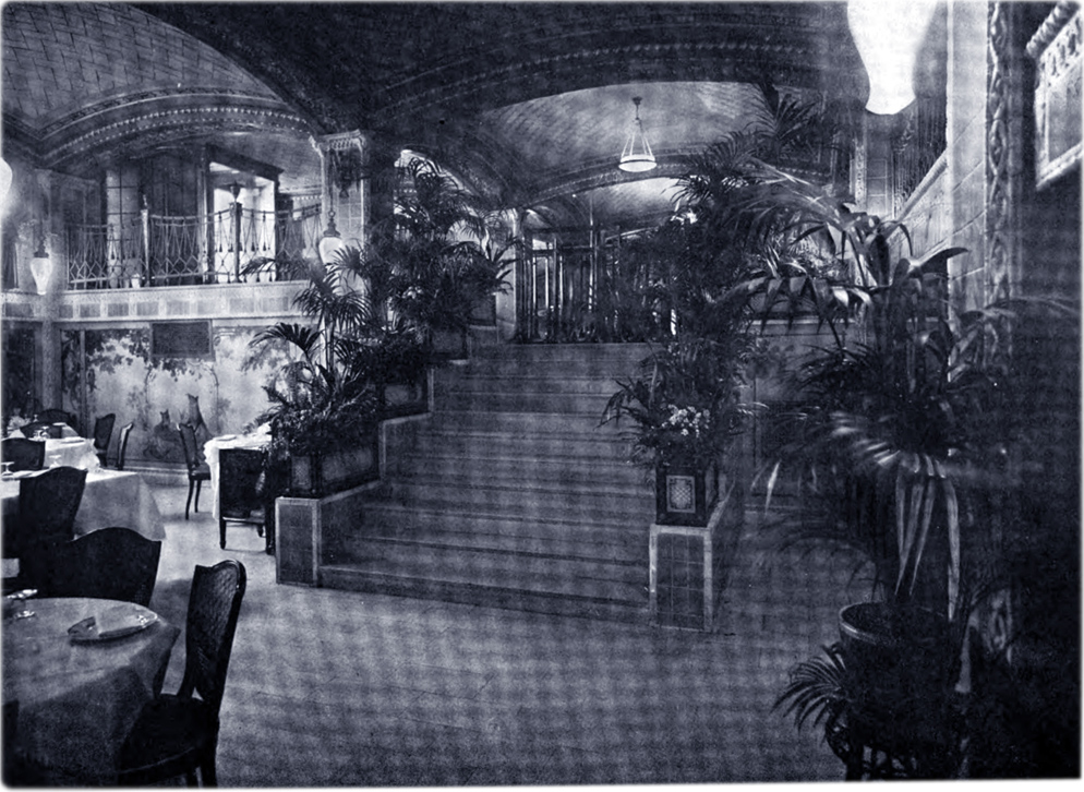 Della Robbia Restaurant
